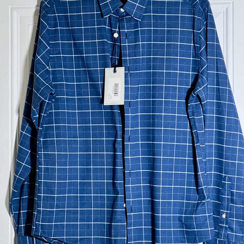 UNTUCKit Blue Casual Button Down Shirt